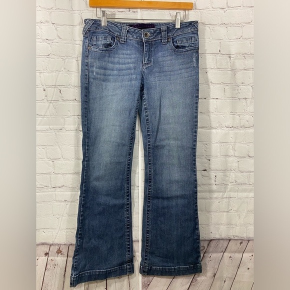 Refuge Womens Juniors Size 9 Short Flare 6 Pocket Denim Jeans - Picture 1 of 4